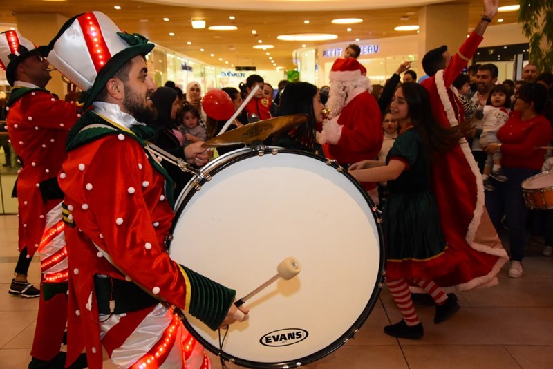 Biggest Christmas Reveal event at Toy Store-ABC Verdun